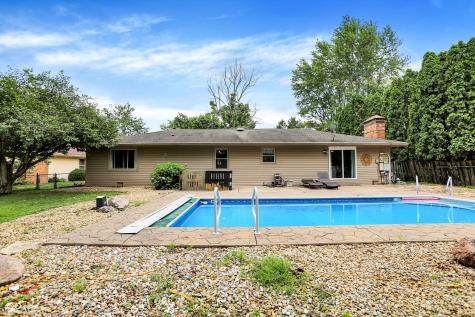 3341 Flintwood Drive Columbus IN 47203