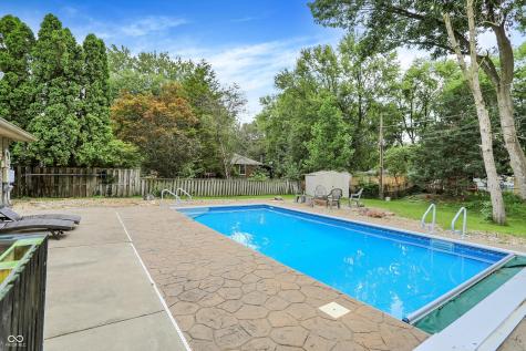 3341 Flintwood Drive Columbus IN 47203
