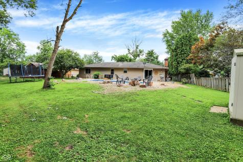 3341 Flintwood Drive Columbus IN 47203