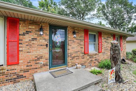 3341 Flintwood Drive Columbus IN 47203