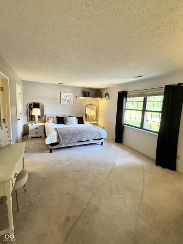 1059 Lake Drive E Brownsburg IN 46112