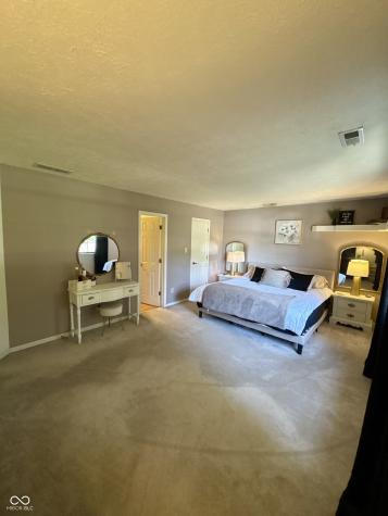 1059 Lake Drive E Brownsburg IN 46112