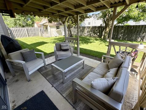 1059 Lake Drive E Brownsburg IN 46112