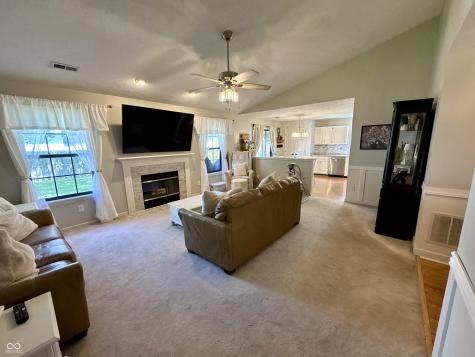 1059 Lake Drive E Brownsburg IN 46112