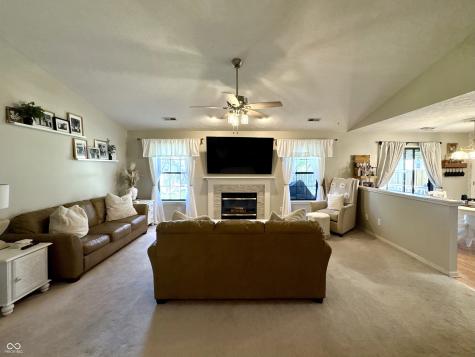 1059 Lake Drive E Brownsburg IN 46112