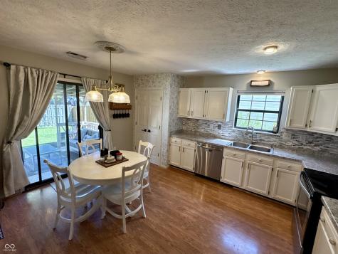 1059 Lake Drive E Brownsburg IN 46112