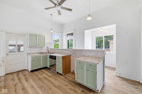 404 W Franklin Street Shelbyville IN 46176