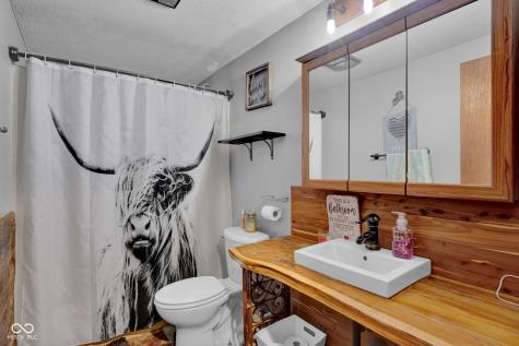 6774 S Becks Grove Road Freetown IN 47235