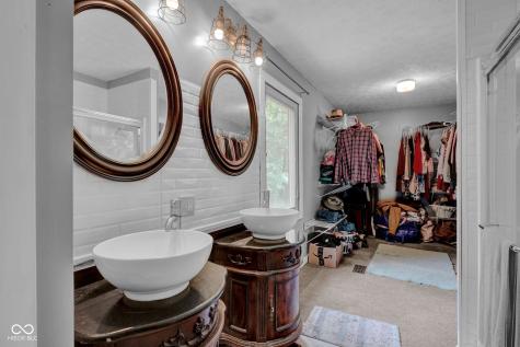 6774 S Becks Grove Road Freetown IN 47235