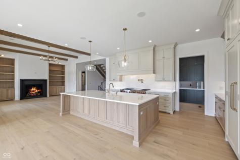 1717 Beaufain Street Carmel IN 46032