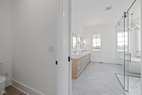 1717 Beaufain Street Carmel IN 46032