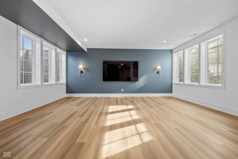 1717 Beaufain Street Carmel IN 46032