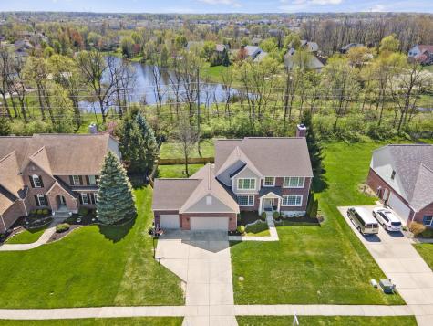 9089 Iris Lane Zionsville IN 46077
