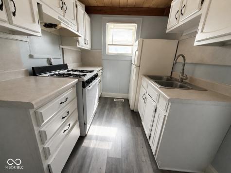 2820 E 16th Street Indianapolis IN 46201
