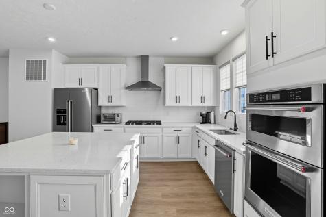 14555 Brecon Lane Carmel IN 46074