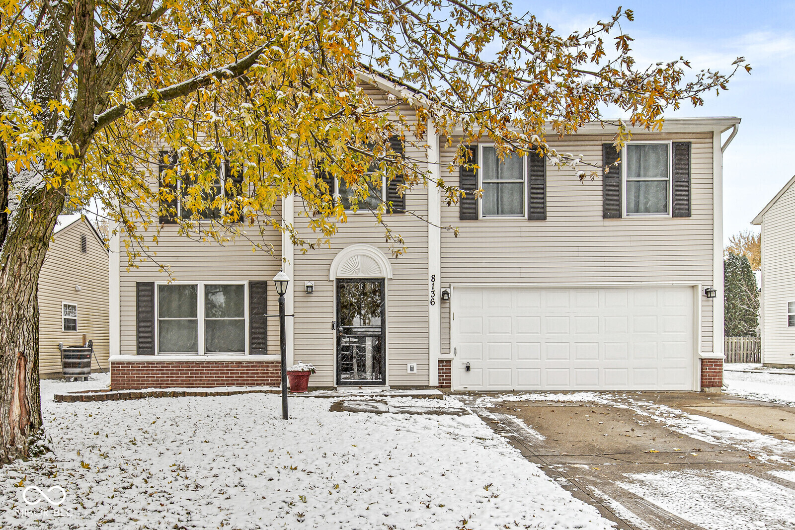 8136 Amble Way Indianapolis IN 46237