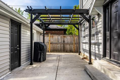 413 E 40th Street Indianapolis IN 46205
