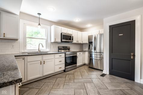 413 E 40th Street Indianapolis IN 46205