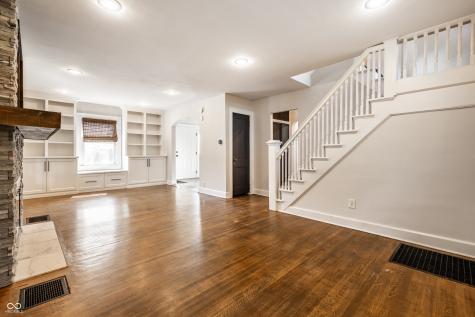 413 E 40th Street Indianapolis IN 46205