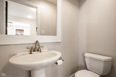 413 E 40th Street Indianapolis IN 46205