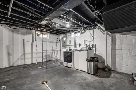413 E 40th Street Indianapolis IN 46205