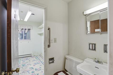 1015 Fairway Drive Indianapolis IN 46260