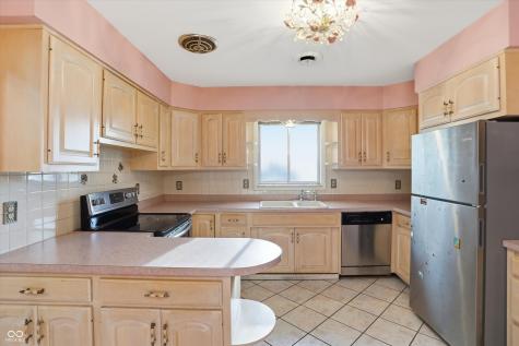 1015 Fairway Drive Indianapolis IN 46260