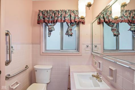 1015 Fairway Drive Indianapolis IN 46260