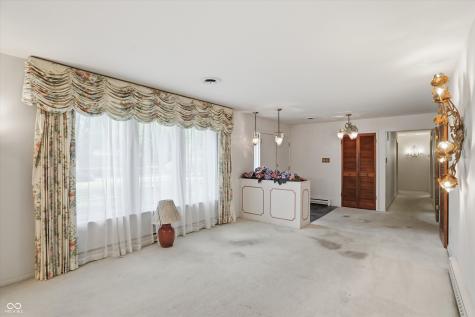 1015 Fairway Drive Indianapolis IN 46260