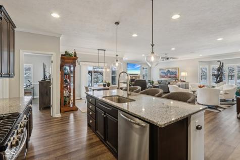 3741 Woodvine Drive Bargersville IN 46106