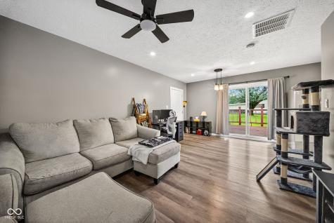 1707 E Wabash Avenue Crawfordsville IN 47933