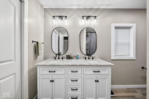 1707 E Wabash Avenue Crawfordsville IN 47933