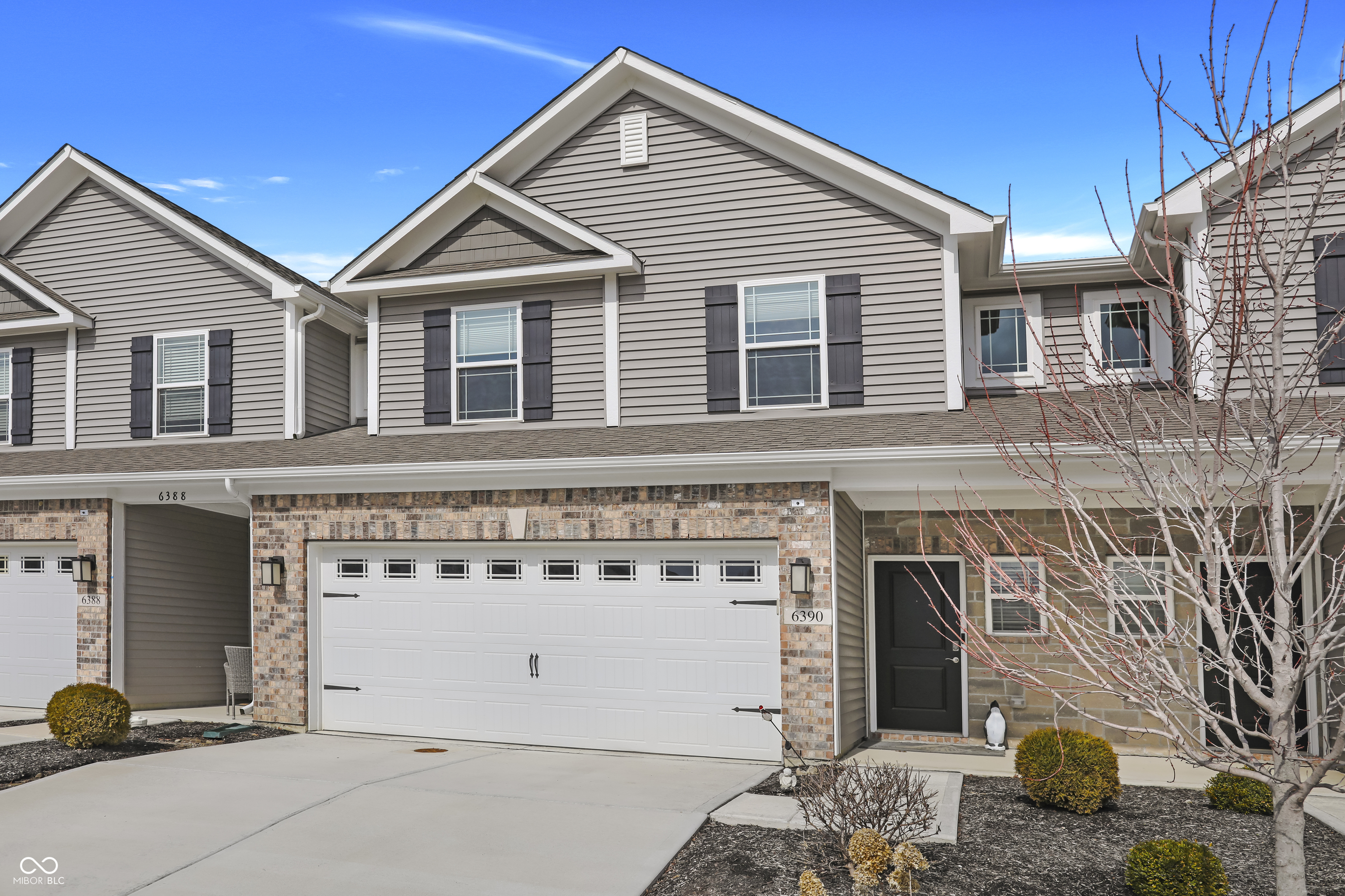 6390 Yuma Court Whitestown IN 46075