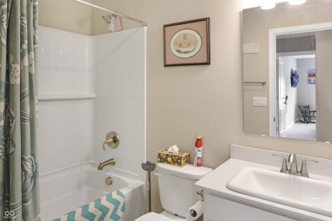 6390 Yuma Court Whitestown IN 46075