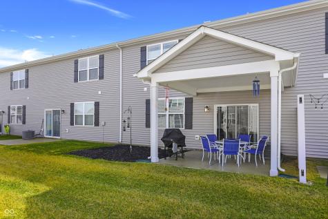 6390 Yuma Court Whitestown IN 46075