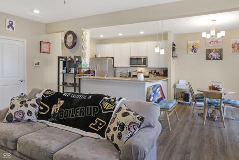 6390 Yuma Court Whitestown IN 46075