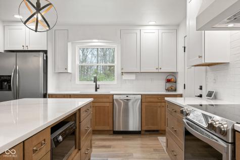 3114 Whispering Trail Carmel IN 46033
