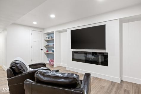3114 Whispering Trail Carmel IN 46033