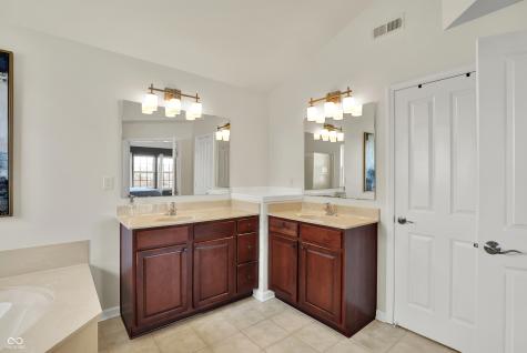 3776 Dolan Way Carmel IN 46032