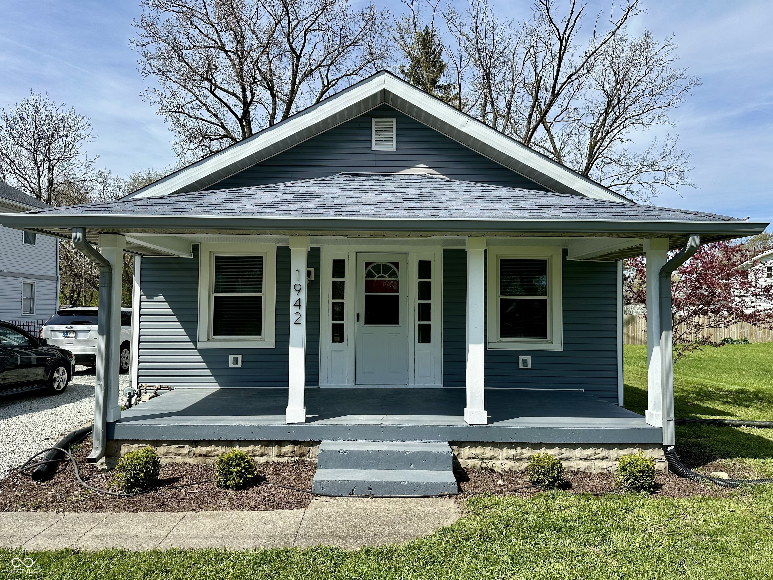 1942 E Edgewood Avenue Indianapolis IN 46227