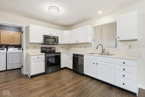 7141 Bracken Lane Indianapolis IN 46239