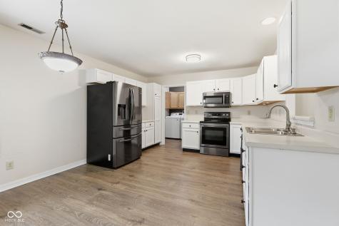 7141 Bracken Lane Indianapolis IN 46239