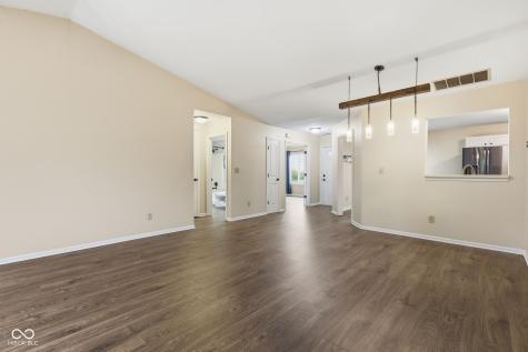 7141 Bracken Lane Indianapolis IN 46239