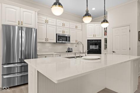 12067 Edgefield Drive Fishers IN 46037