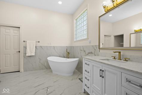 12067 Edgefield Drive Fishers IN 46037