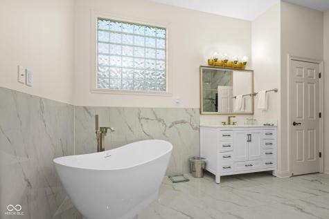 12067 Edgefield Drive Fishers IN 46037