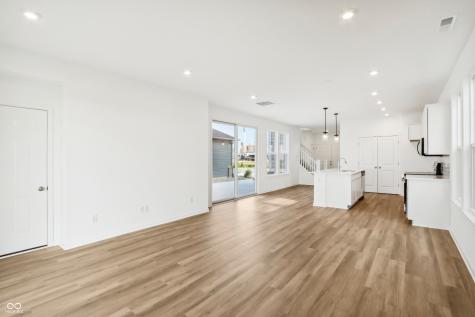 15845 Tharp Woods Drive Fishers IN 46037