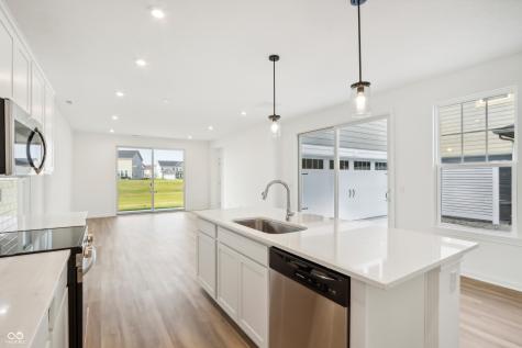 15845 Tharp Woods Drive Fishers IN 46037