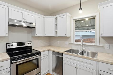 1121 Alton Street Beech Grove IN 46107