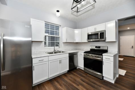 910 E Morris Street Indianapolis IN 46203
